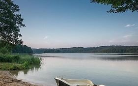 Pensjonat Nad Jeziorem Lakeside